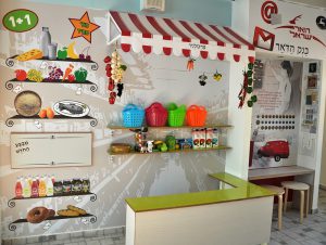 עיצוב בתי ספר - חלל חווייתי כיתות א'